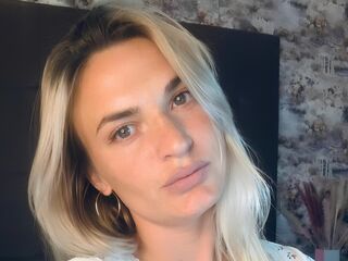 EllieMaryn's MyFreeCams live cam shows Profile Image