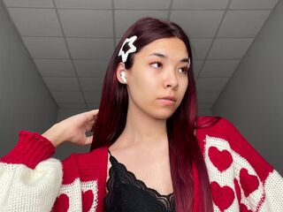 KimKlaverly's 1-on-1 live cam shows Profile Image