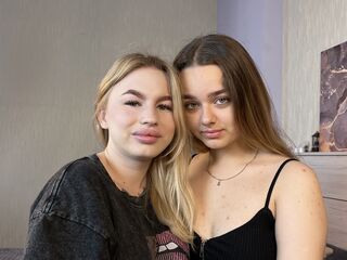LoraAndJuliana's Live jasmine sex cam Profile Image