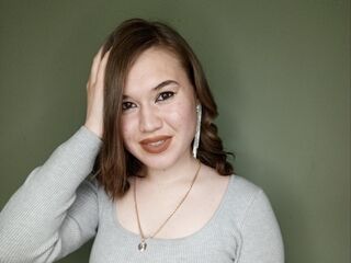MonaAllsbrook's Room Profile Image
